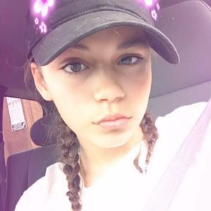 Meet your Posher, Mimi